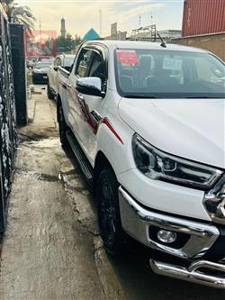 تويوتا هايلوكس